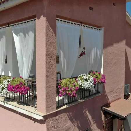 Domu Severino Gæstehus Pula